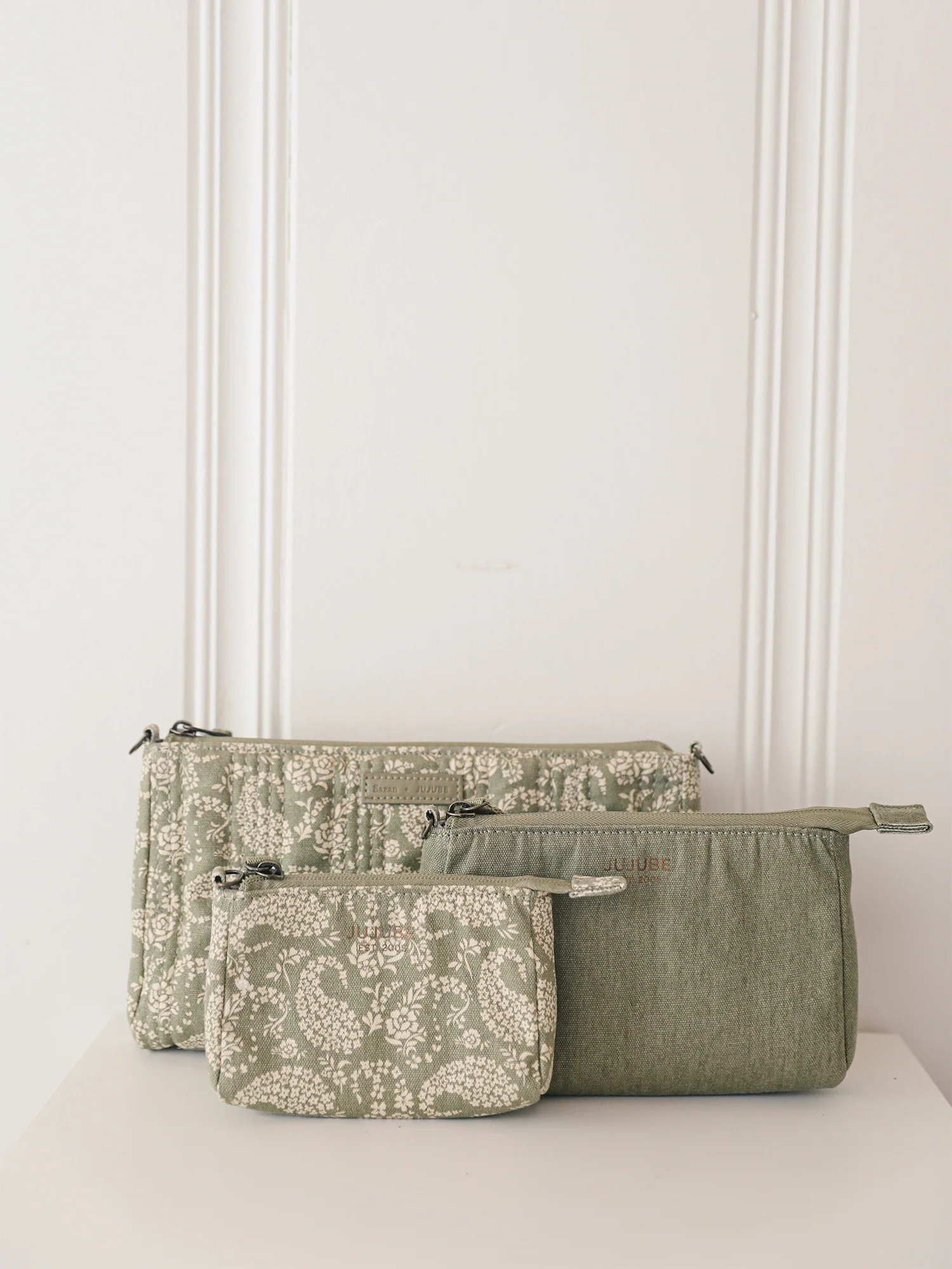 Sazan + JuJuBe 3-piece Pouch Clutch Purse Set - Paisley Floral - Image 3